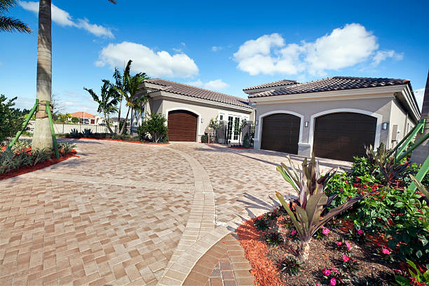  Ave Maria, FL Driveway Pavers Pros